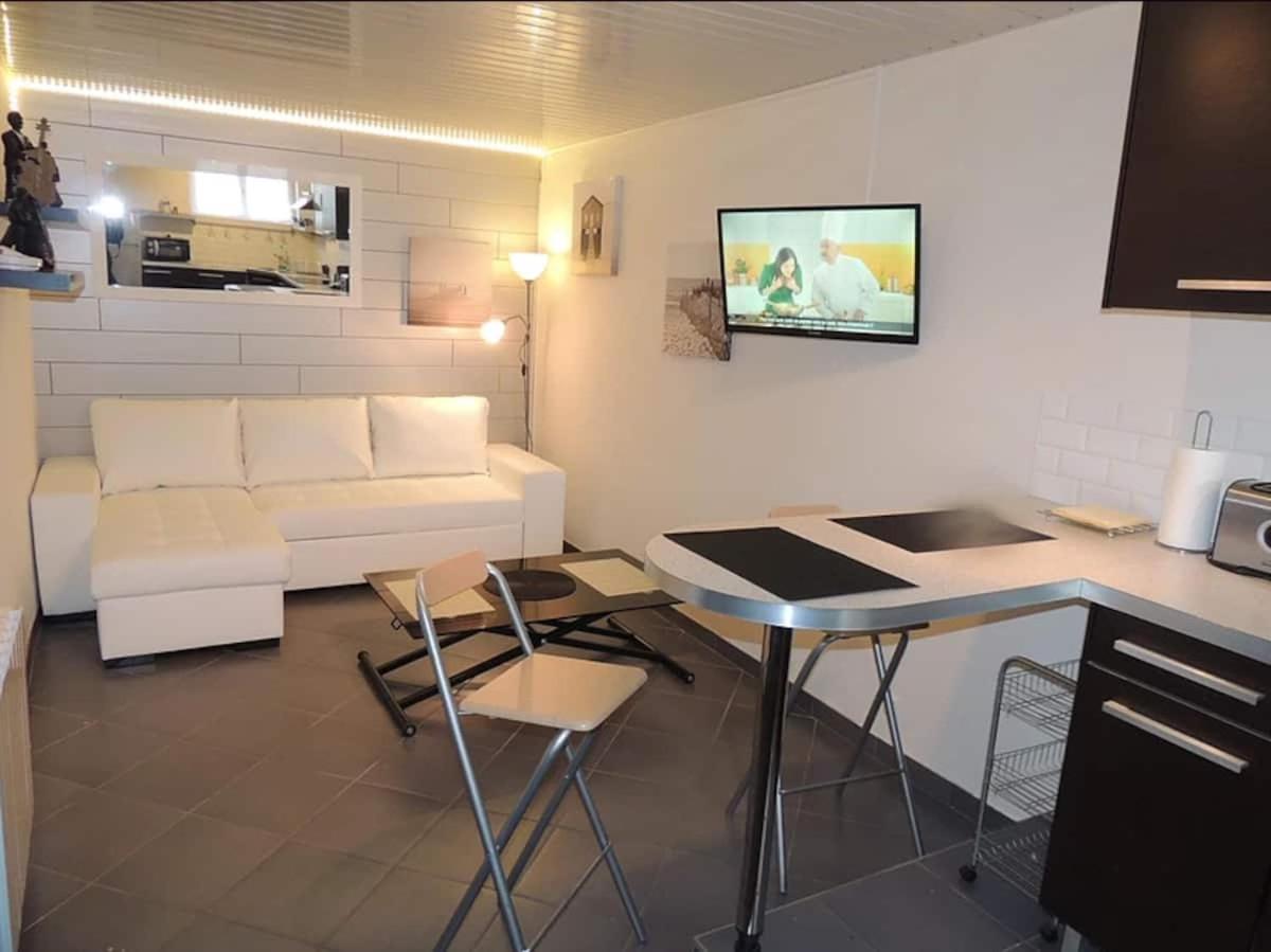 Location Duplex 52M² Au Coeur De Troyes Leilighet Eksteriør bilde