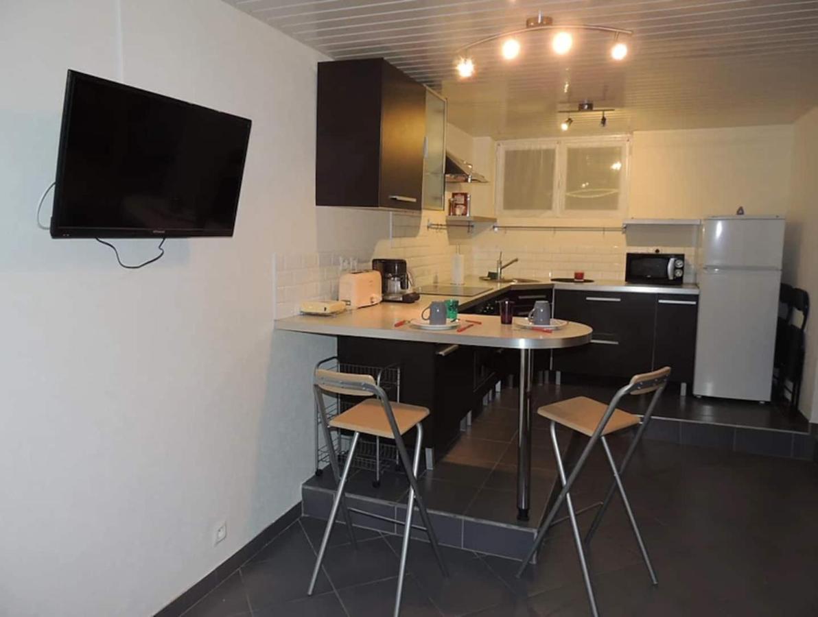Location Duplex 52M² Au Coeur De Troyes Leilighet Eksteriør bilde
